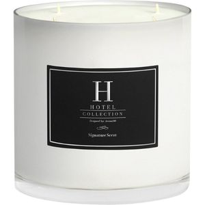 Black Velvet Luxury Candle by Aroma 360