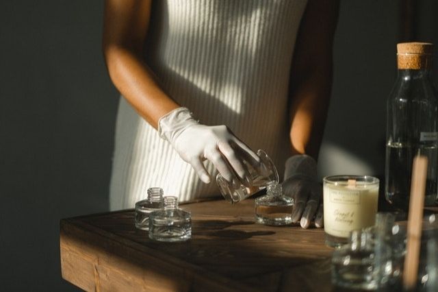 Do perfumes explode in heat?