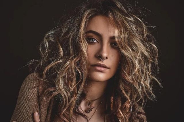 Ryder by Hollister advertising