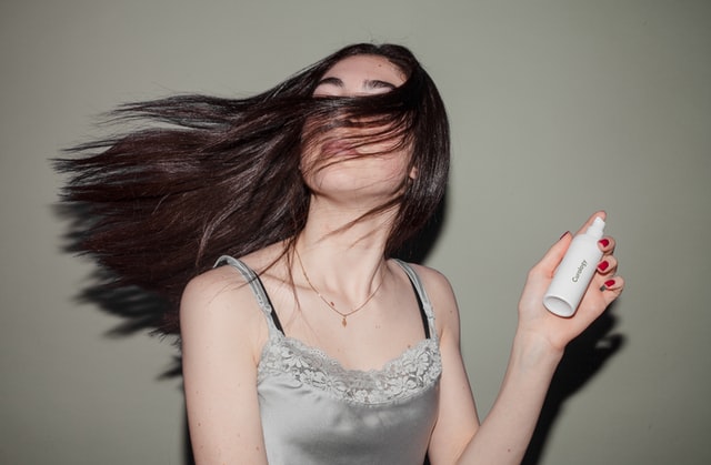 is it bad to put perfume in your hair