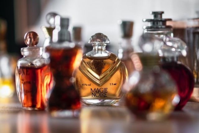 what's the difference between perfume and toilette spray