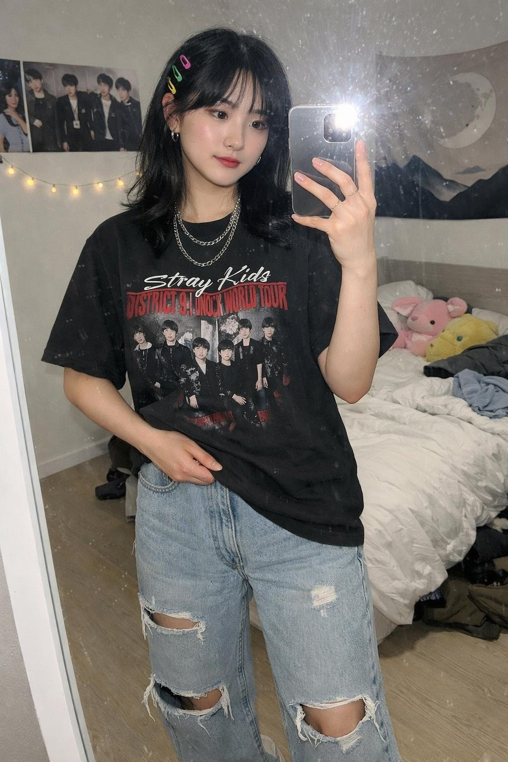 Kpop concert outfit ideas with baggy jeans and platforms