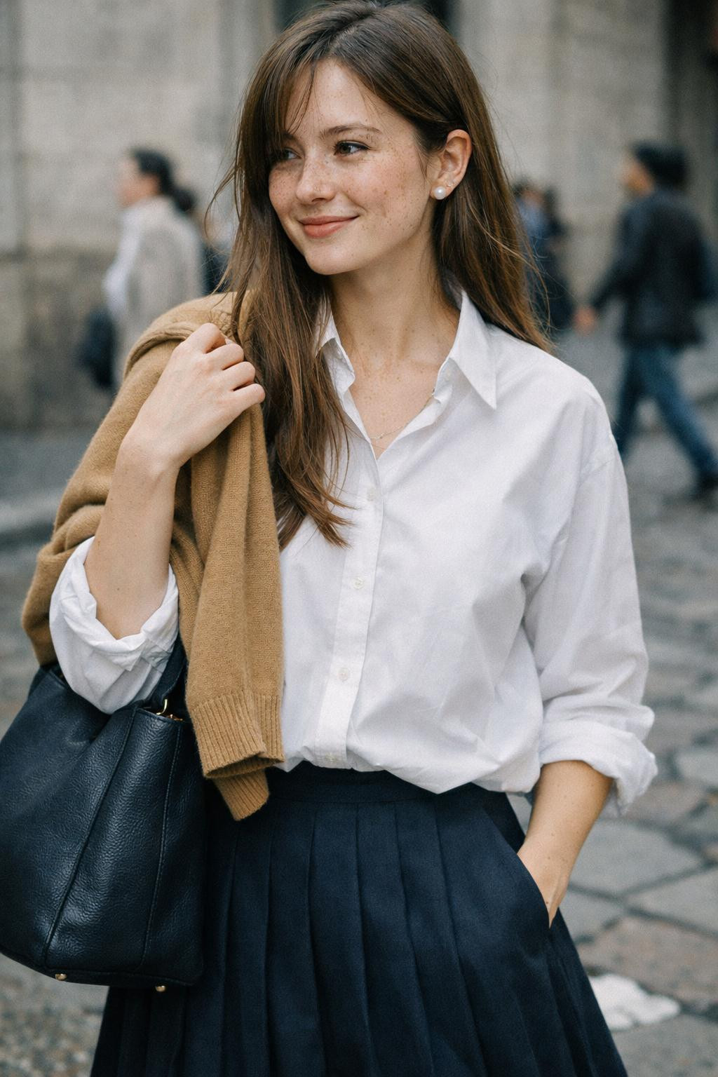 Korean casual outfits with white shirt and navy pleated skirt