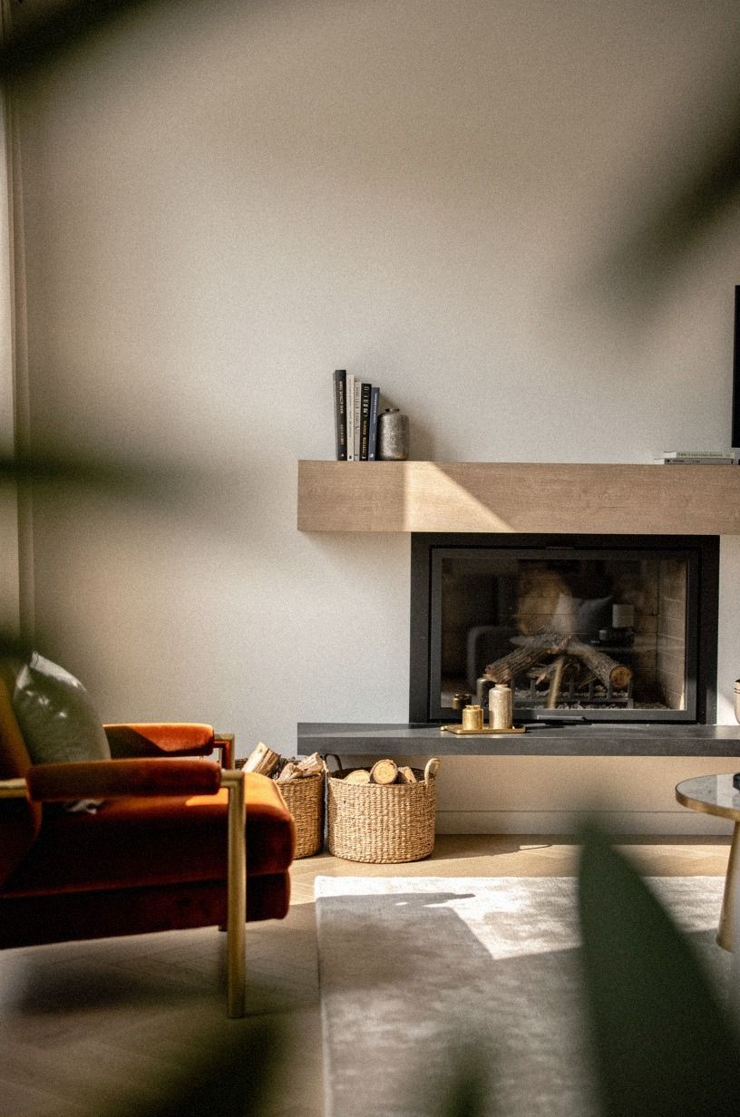 Ground the hearth with woven log baskets