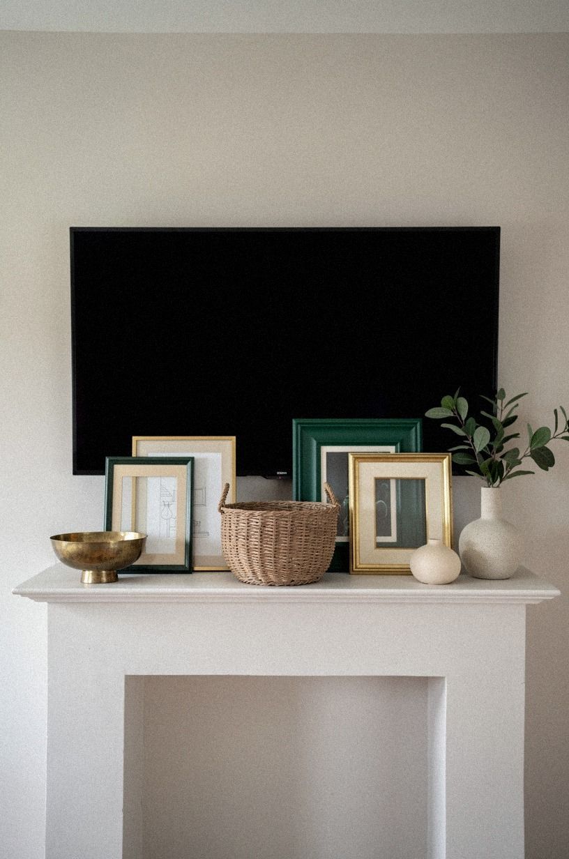 Build the Short-Horizon Stack in cream and emerald