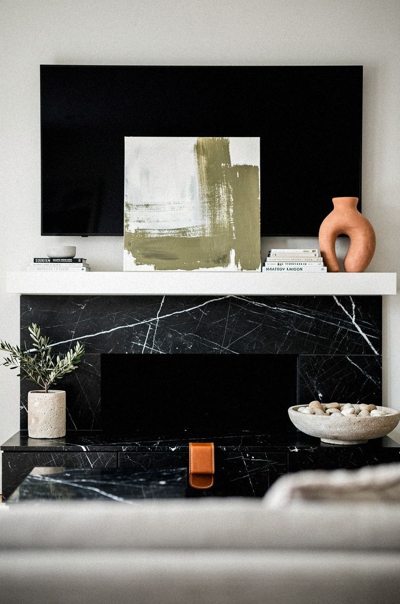 The Nero Marquina Rotating Rail