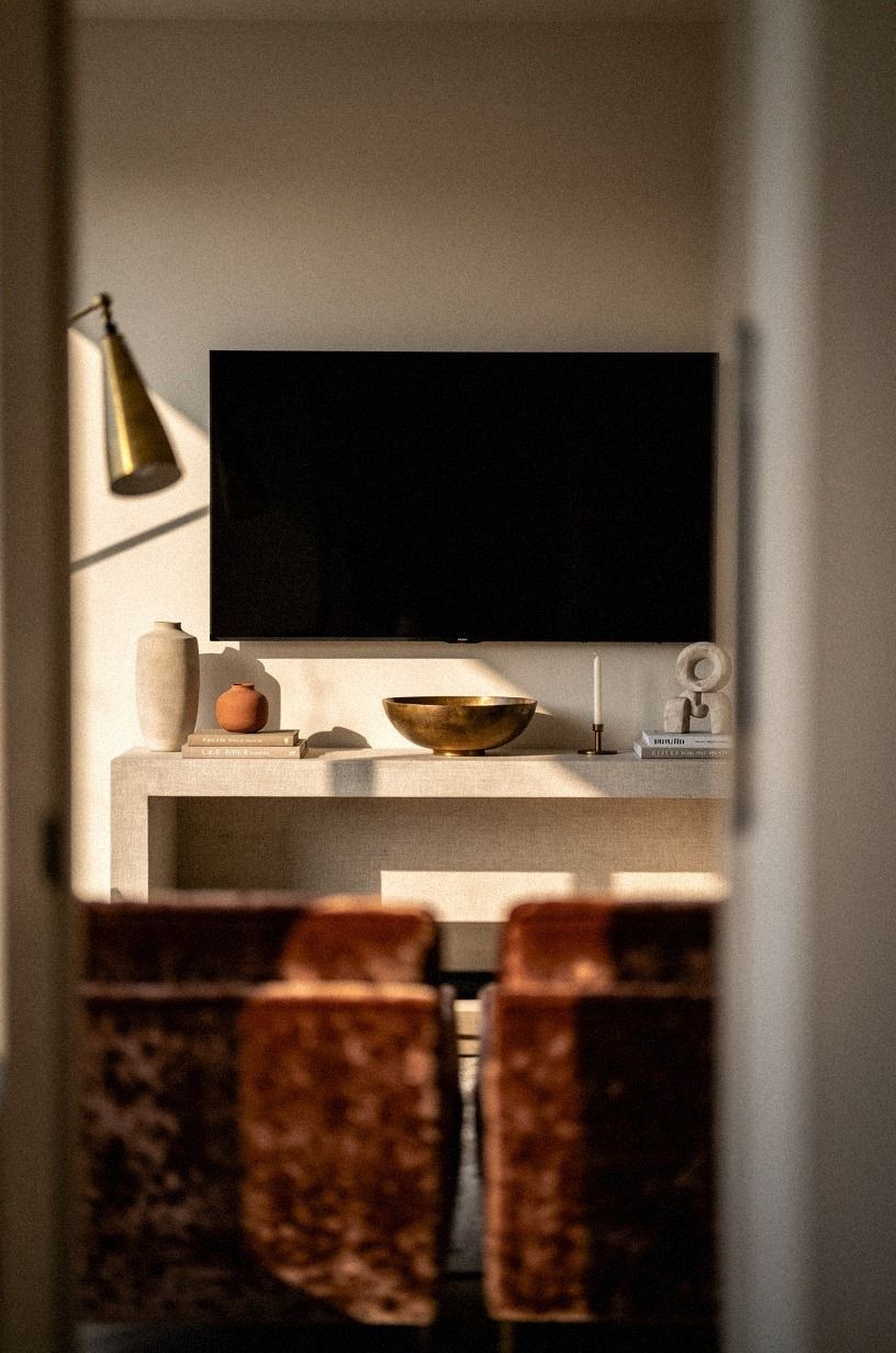 Place a low centerpiece bowl off center