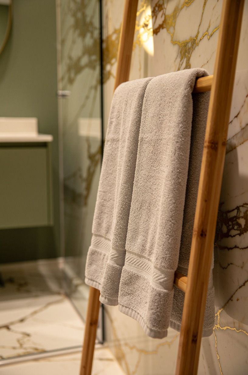 Finish with the Two-Towel Rule instead of clutter