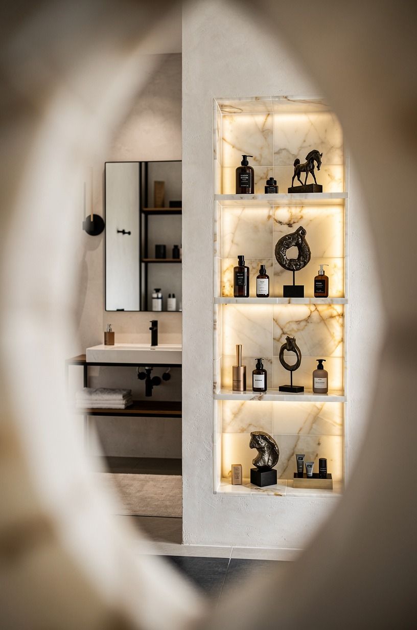 Build a wall niche with The Bottle Edit