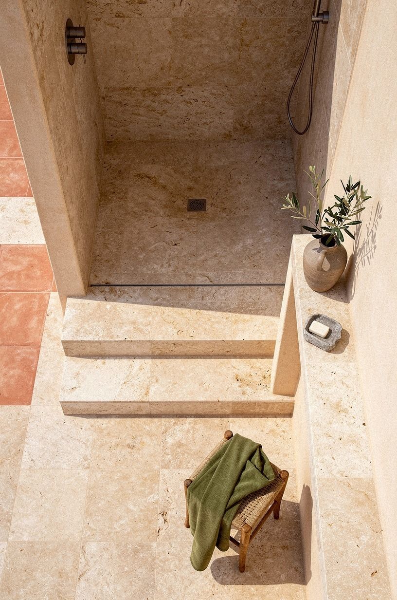 Can a rental have an open-air shower mood?