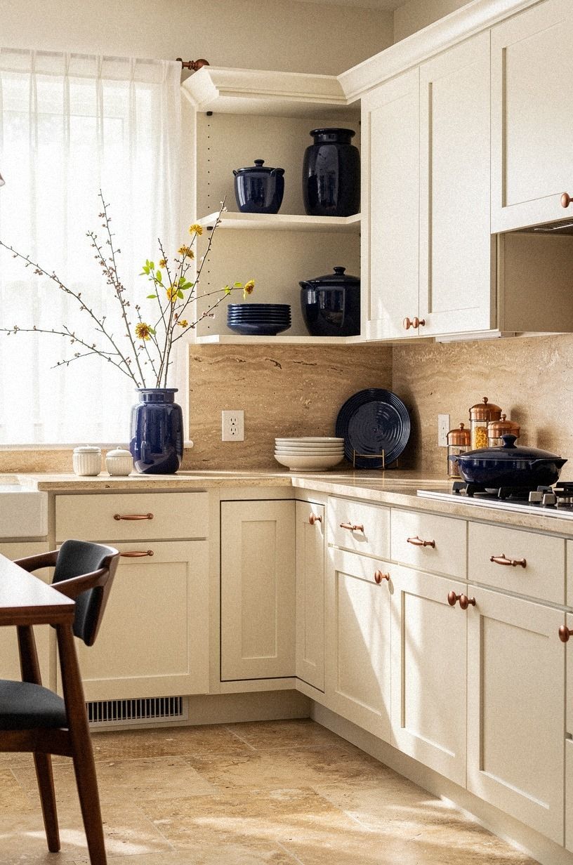 Mix Everyday Whiteware With One Bold Glaze