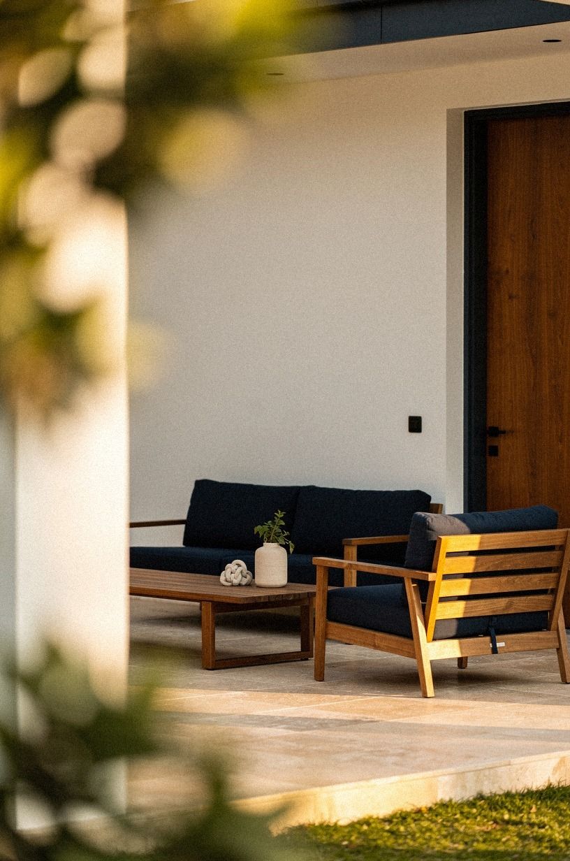 Choose teak over glossy white