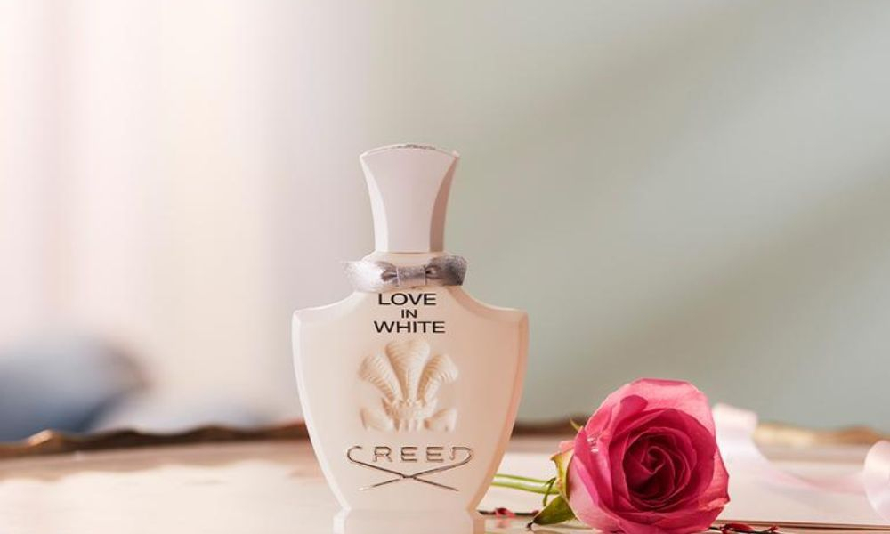 Creed Love in White dupe, 4 best alternatives that smell similar to the original