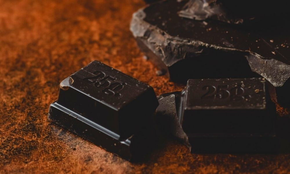 Dark chocolate perfume, Top 8 best scents with cacao notes