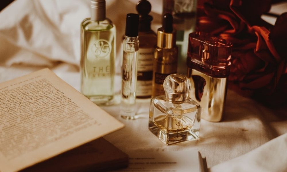 Perfume for older women, 10 best fragrances for mature ladies