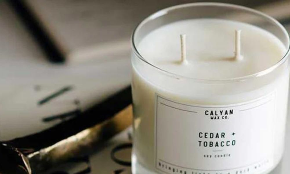 Tobacco scented candle, 6 best smelling fragrances with this addictive flavor