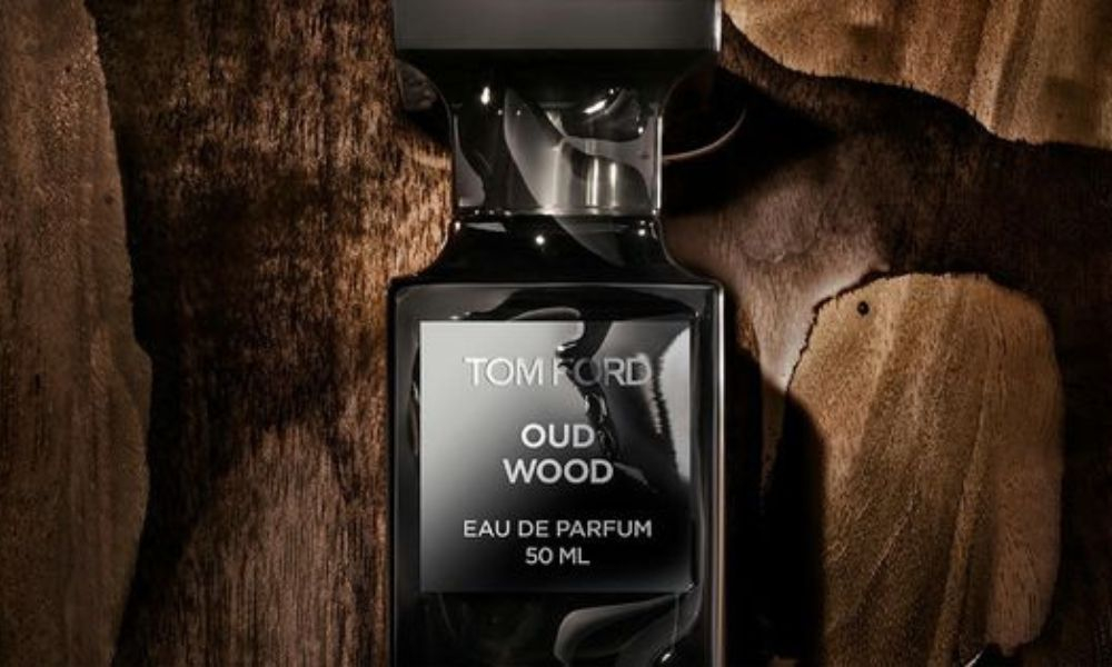 Tom Ford's Noir Dupe Perfume: Spicy Vanilla - Dossier Perfumes