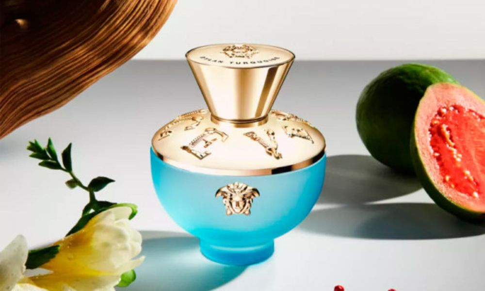 Versace Dylan Turquoise dupe, 4 best alternatives that smell like the original