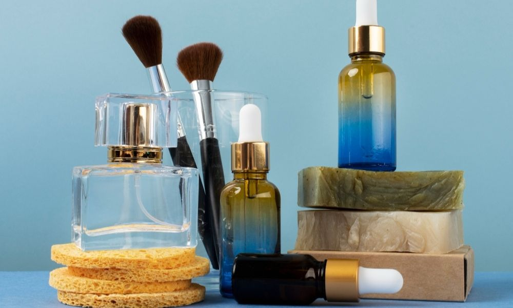 Why should you not rub perfume? Break this bad habit