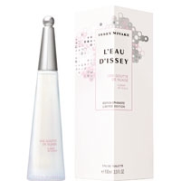 L'EAU D'ISSEY Une goutte de nuage